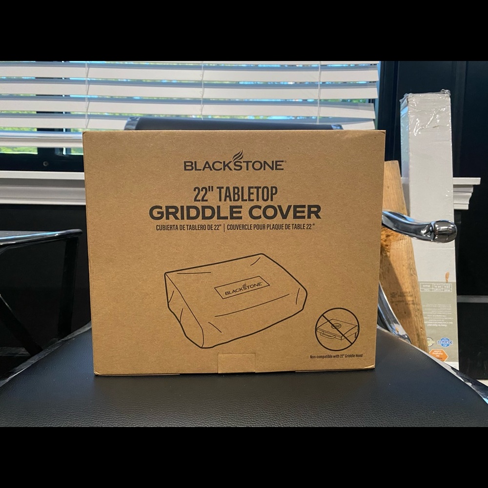 Black Stone griddle cover
